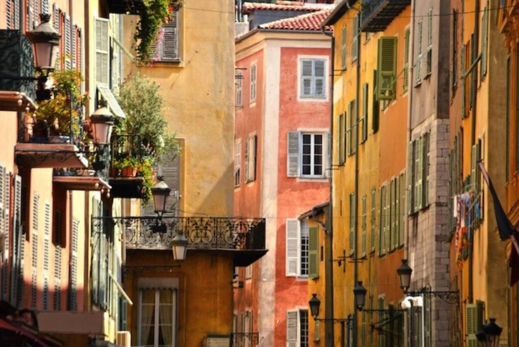 Studio A Louer Au Coeur Du Carre Dor A Nice, Rue Dalpozzo A 150 Metres Des Plages Luaran gambar