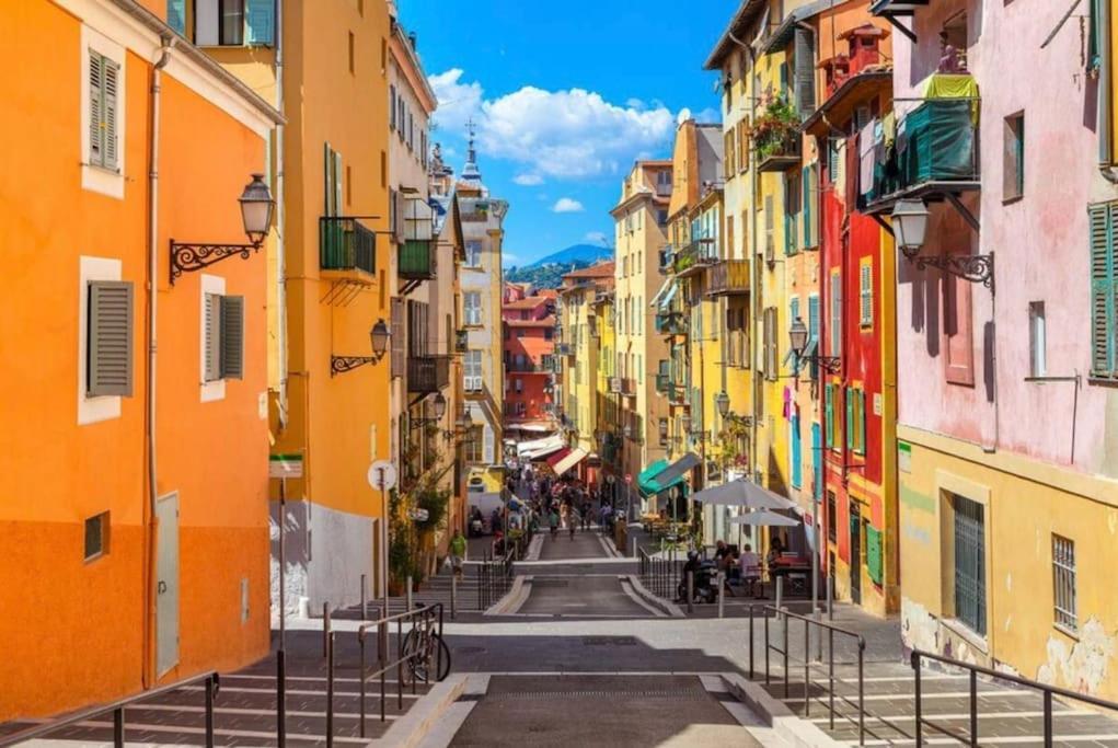 Studio A Louer Au Coeur Du Carre Dor A Nice, Rue Dalpozzo A 150 Metres Des Plages Luaran gambar